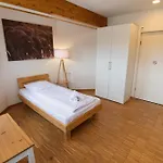 아파트 Boardinghouse