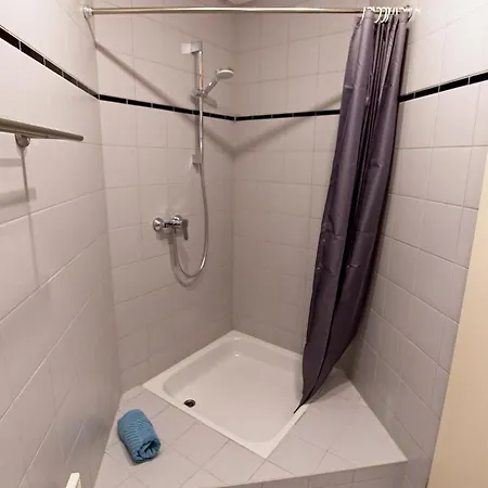 Boardinghouse شقة ستينن